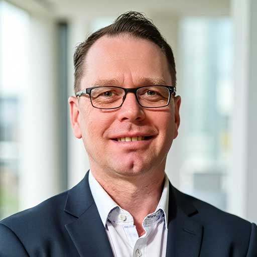 Dr Stephen Lee